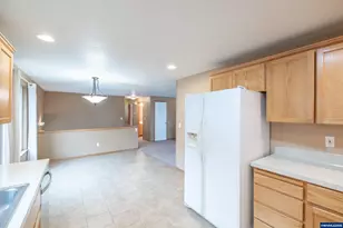 3419 Knoll Dr, Newberg, OR 97132 - Photo 15