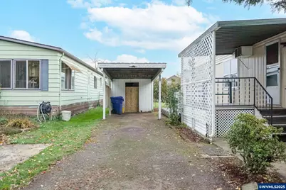 148 Clearwater Av NE, Salem, OR 97301 - Photo 3