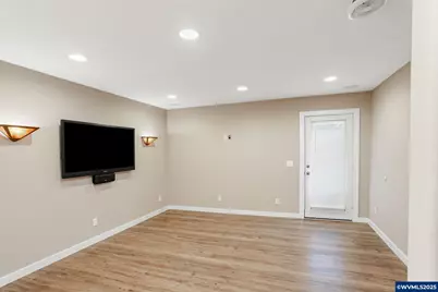 1116 NE Irvine St, McMinnville, OR 97128 - Photo 11