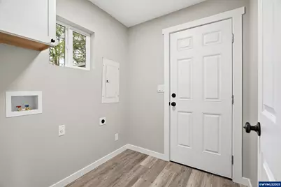 551 Riverview Dr NW, Salem, OR 97304 - Photo 21