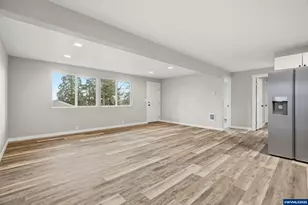 551 Riverview Dr NW, Salem, OR 97304 - Photo 9