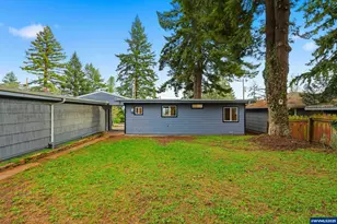 551 Riverview Dr NW, Salem, OR 97304 - Photo 25