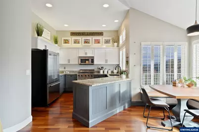 644 Creekside Dr SE, Salem, OR 97306 - Photo 15