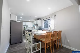 1060 15th St NE, Salem, OR 97301 - Photo 17