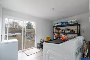 1060 15th St NE, Salem, OR 97301 - Photo 27