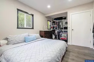 1060 15th St NE, Salem, OR 97301 - Photo 11