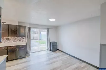 920 N 9th St, Aumsville, OR 97325 - Photo 9