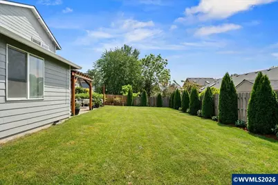 2109 N Valeri Dr, Newberg, OR 97132 - Photo 41