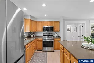 2109 N Valeri Dr, Newberg, OR 97132 - Photo 9