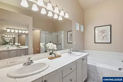 541 Inverness Dr SE, Salem, OR 97306 - Photo 27