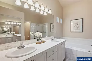 541 Inverness Dr SE, Salem, OR 97306 - Photo 27