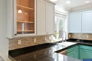 1321 Chapman Hill Dr NW, Salem, OR 97304 - Photo 17