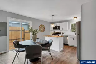 712 12th Ave, Sweet Home, OR 97386 - Photo 9