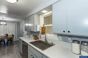 1535 Maple Pl, Lebanon, OR 97355 - Photo 9