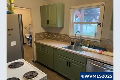 2230 Jelden St NE, Salem, OR 97301 - Photo 3