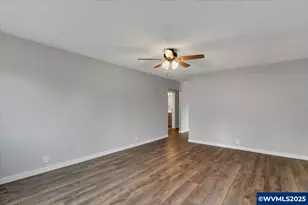 712 12th St, Sweet Home, OR 97386 - Photo 27