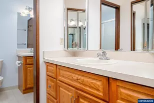 14828 SW 109th Ave, Tigard, OR 97224 - Photo 25