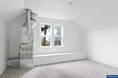 205 E Pine St, Lebanon, OR 97355 - Photo 31