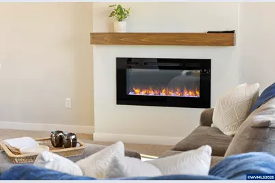 4236 E Willakenzie St, Newberg, OR 97132 - Photo 9