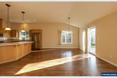 940 Hayes St, Mount Angel, OR 97362 - Photo 7