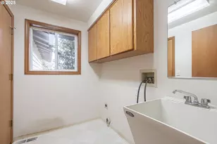 7295 NW Poverty Bend Rd, McMinnville, OR 97128 - Photo 29