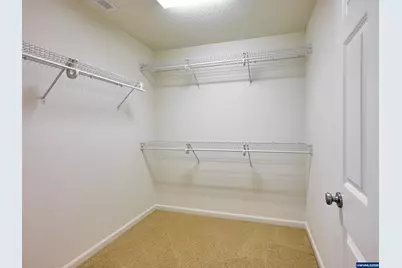 429 Turnberry Av, Woodburn, OR 97071 - Photo 27
