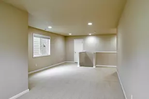 429 Turnberry Ave, Woodburn, OR 97071 - Photo 23