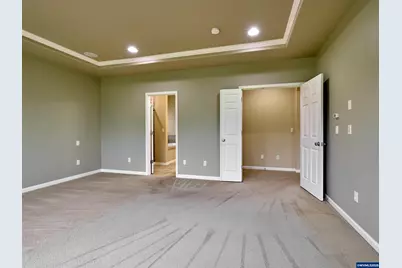 429 Turnberry Av, Woodburn, OR 97071 - Photo 15