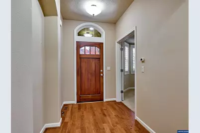 429 Turnberry Av, Woodburn, OR 97071 - Photo 3