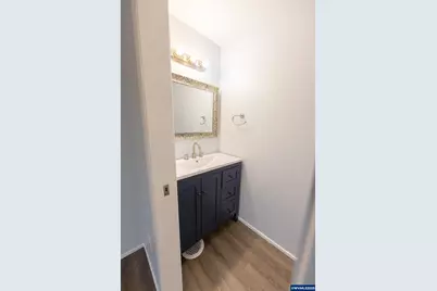 720 W Isabella St, Lebanon, OR 97355 - Photo 25