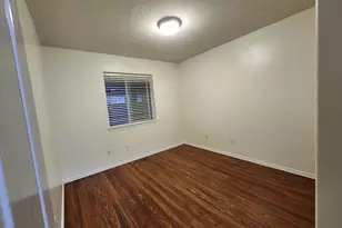 1765 Salmon River St NW St, Salem, OR 97304 - Photo 17