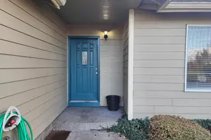 1765 Salmon River St NW St, Salem, OR 97304 - Photo 3