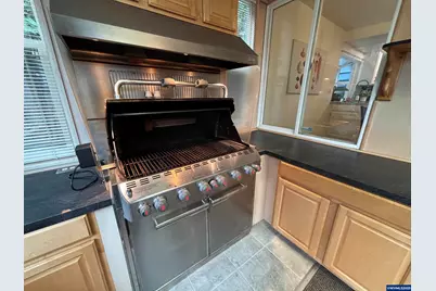 890 Alvina St SE, Salem, OR 97306 - Photo 19