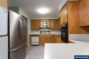 3158 19th Pl NW, Salem, OR 97304 - Photo 7