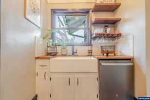 821 7th Av SW, Albany, OR 97321 - Photo 15