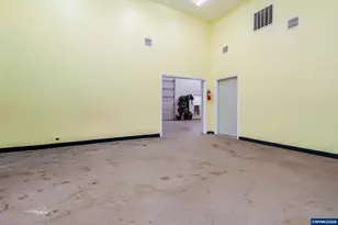 40759 McDowell Creek Dr, Lebanon, OR 97355 - Photo 33