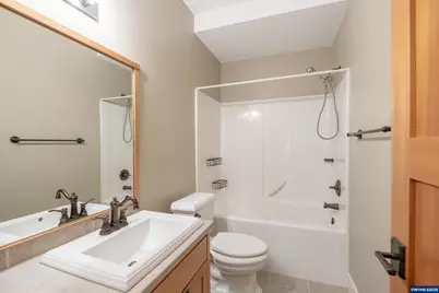 811 Northpoint Lp, Brownsville, OR 97327 - Photo 17