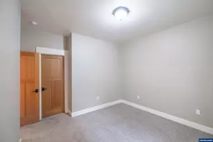811 Northpoint Lp, Brownsville, OR 97327 - Photo 19