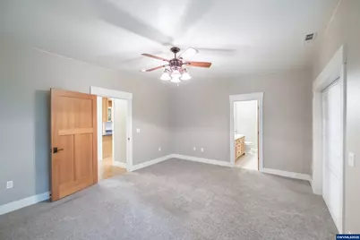 811 Northpoint Lp, Brownsville, OR 97327 - Photo 21