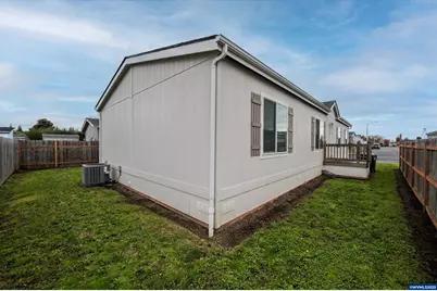 5217 Silver Lp NE #209, Salem, OR 97305 - Photo 25