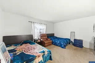 5217 Silver Lp NE, Salem, OR 97305 - Photo 7