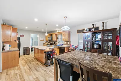 5217 Silver Lp NE #209, Salem, OR 97305 - Photo 13