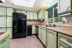 450 SE Lacreole (#144) Dr, Dallas, OR 97338 - Photo 15