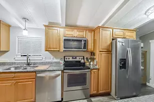 5717 Tumbleweed Cir NE, Salem, OR 97305 - Photo 17