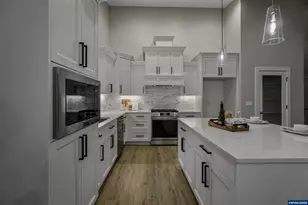 6663 Naomi Danielle St SE, Salem, OR 97306 - Photo 29