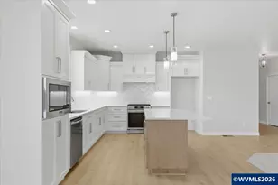 6675 Naomi Danielle St SE, Salem, OR 97306 - Photo 15