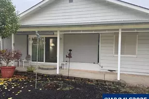 3235 Oakcrest Dr NW, Salem, OR 97304 - Photo 15