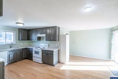 1625 Jackson St SE, Albany, OR 97321 - Photo 9