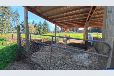 34125 E Lacomb Rd, Lebanon, OR 97355 - Photo 33