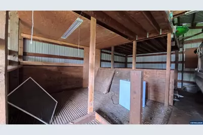 34125 E Lacomb Rd, Lebanon, OR 97355 - Photo 43